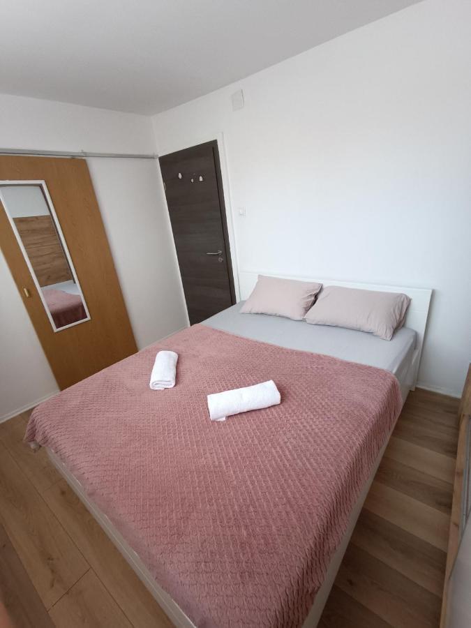 Appartement Apartman Mala Cici à Zadar Extérieur photo