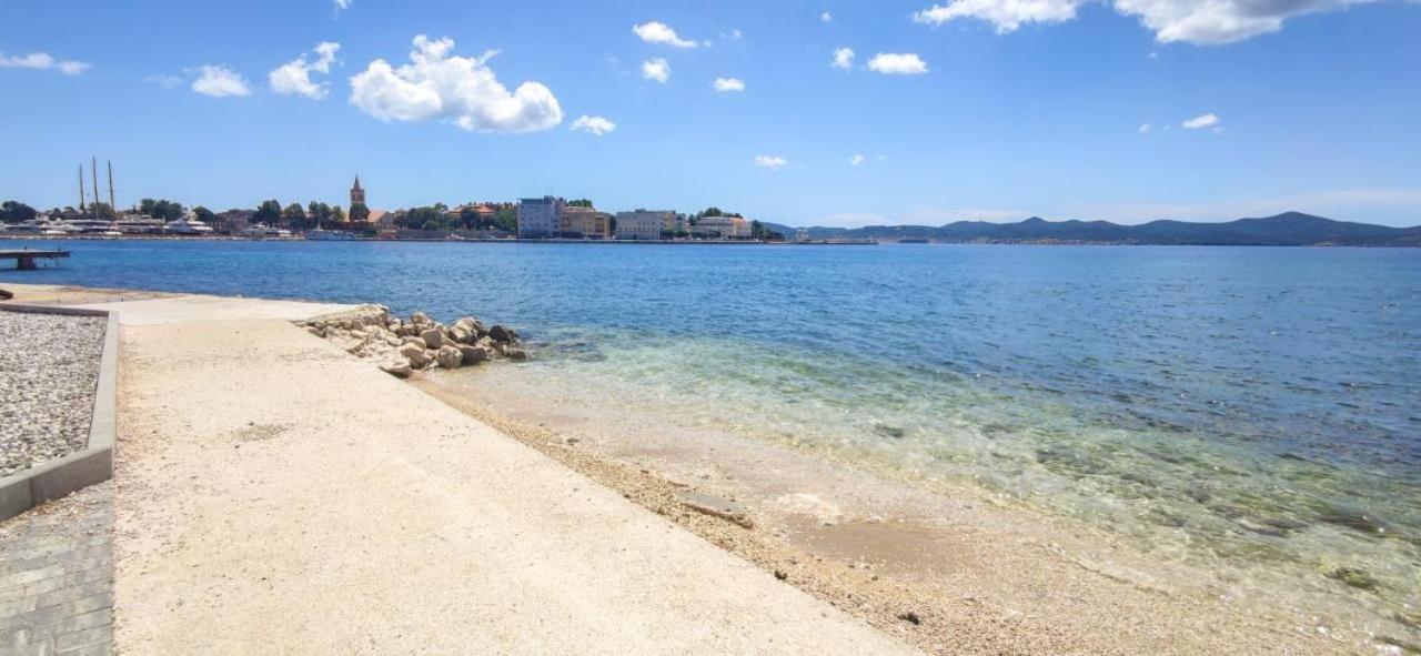 Appartement Apartman Mala Cici à Zadar Extérieur photo